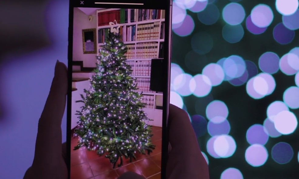 arbre de noël contrôlé par application