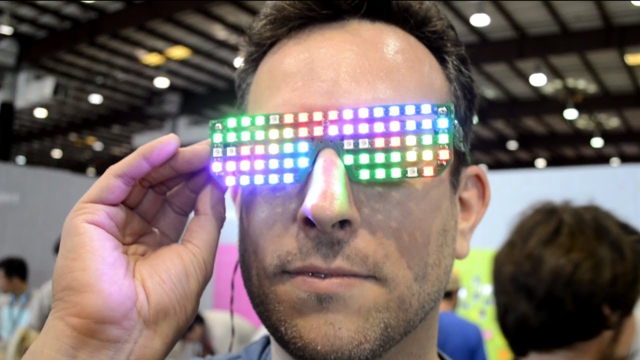 Lunettes de LED RGB