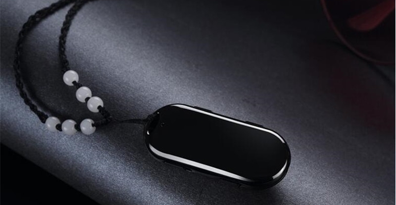 pendentif mini dictaphone